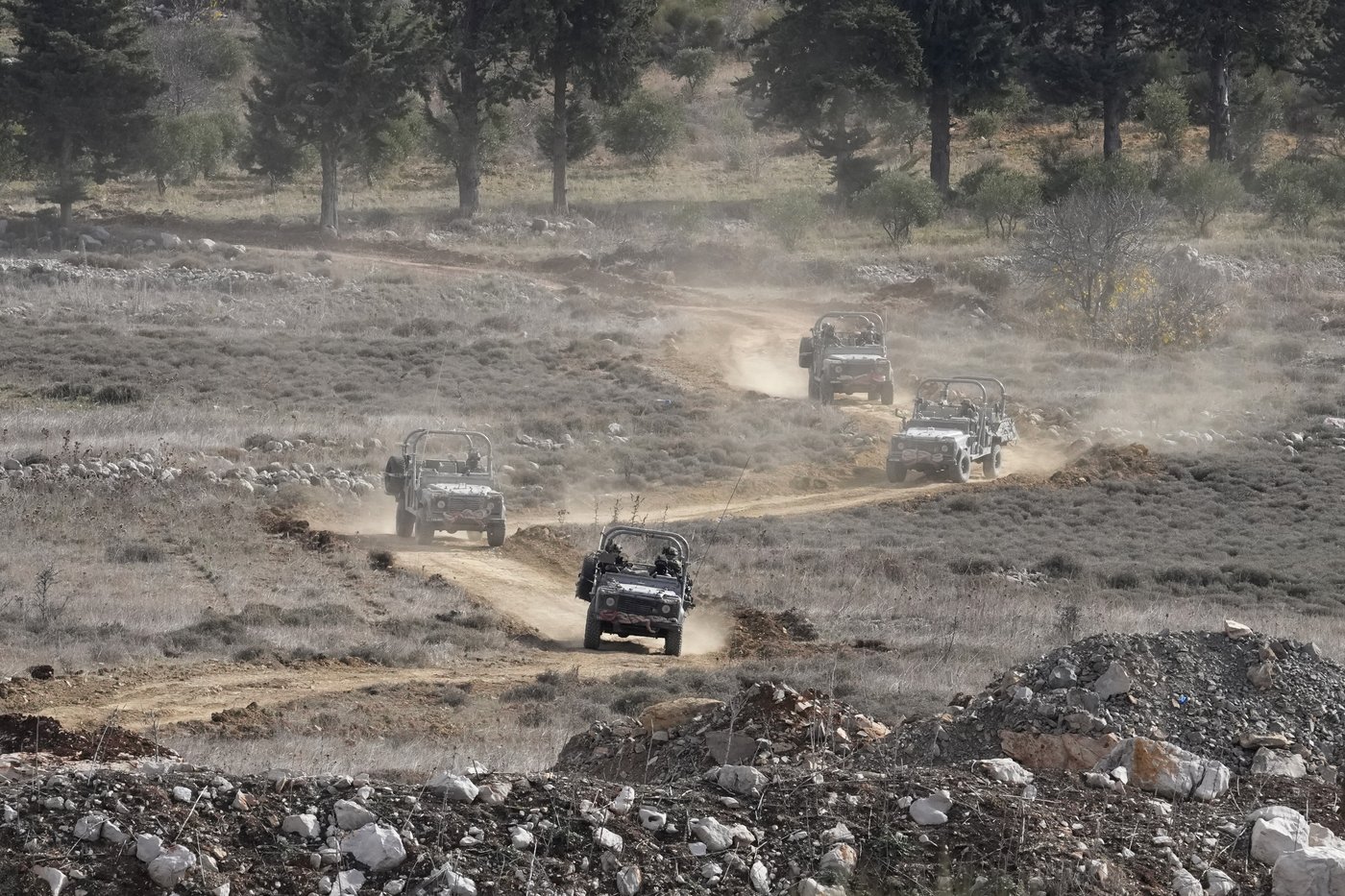 Israeli warplanes pound Syria as troops reportedly advance deeper into the country | iNFOnews.ca Israeli warplanes pound Syria as troops reportedly advance deeper into the country | iNFOnews.ca
