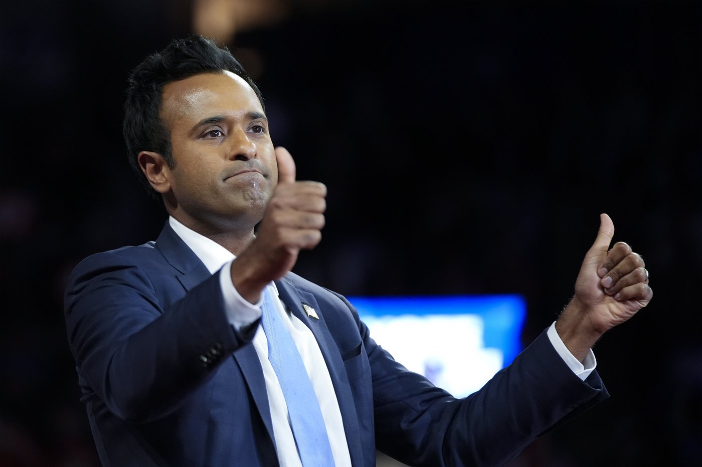 Vivek Ramaswamy, an Ohio native, is interested in filling Vance's old Senate seat, AP source says | iNFOnews.ca