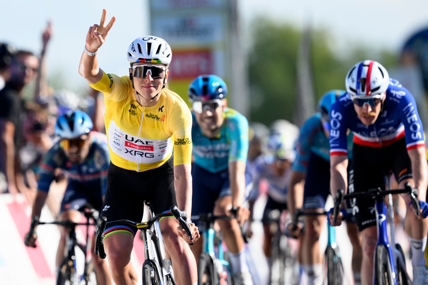 Tadej Pogačar eases to Romandie win for 1st stage-race title after stellar run in one-day classics | iNFOnews.ca Tadej Pogačar eases to Romandie win for 1st stage-race title after stellar run in one-day classics | iNFOnews.ca
