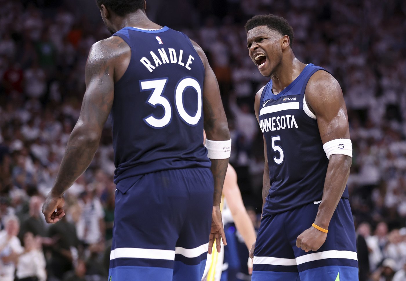 Timberwolves beat Warriors in Game 5 to reach Western Conference finals for 2nd straight year | iNFOnews.ca
