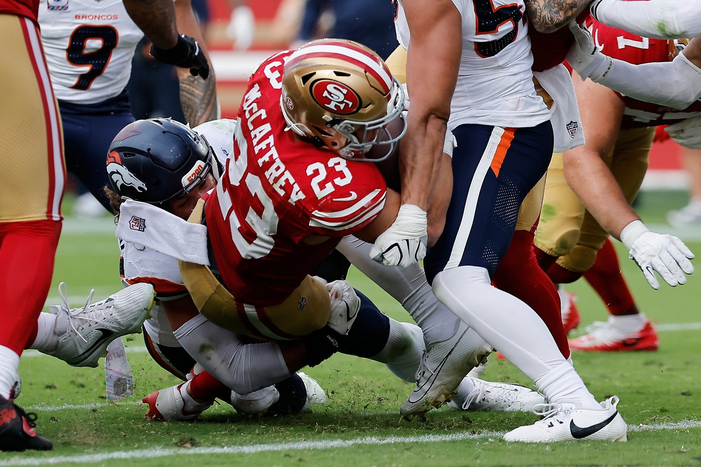 Brock Purdy throws 2 TD passes to lead the undefeated 49ers past the Broncos 24-14 | iNFOnews.ca Brock Purdy throws 2 TD passes to lead the undefeated 49ers past the Broncos 24-14 | iNFOnews.ca