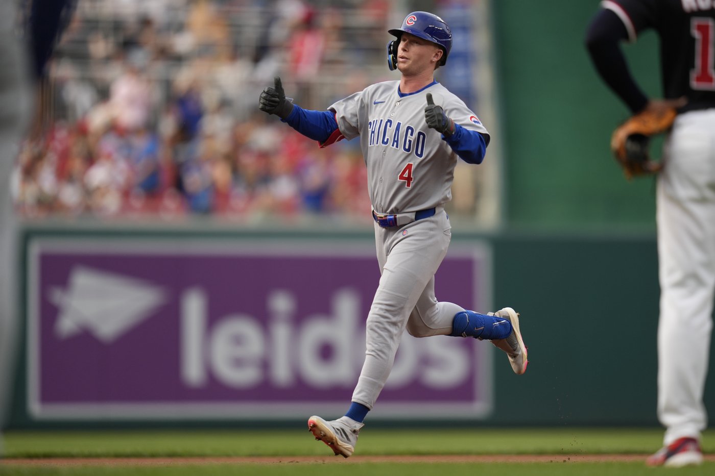Happ homers, has 4 RBIs on 3 hits as Cubs down Nats 7-1 | iNFOnews.ca