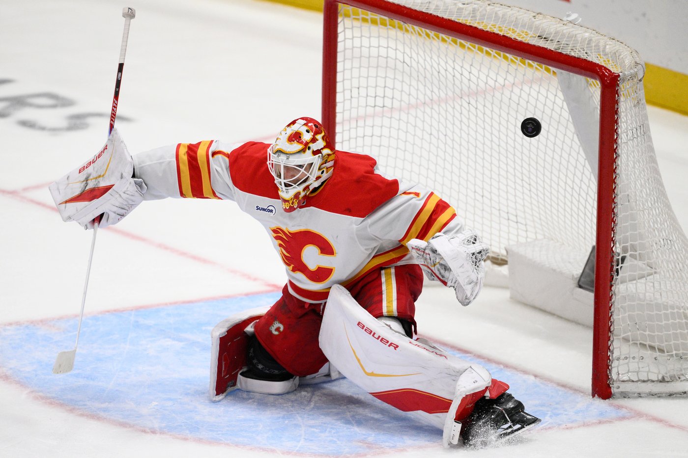 Capitals snap 3-game skid with a 7-3 win over the Flames | iNFOnews.ca Capitals snap 3-game skid with a 7-3 win over the Flames | iNFOnews.ca