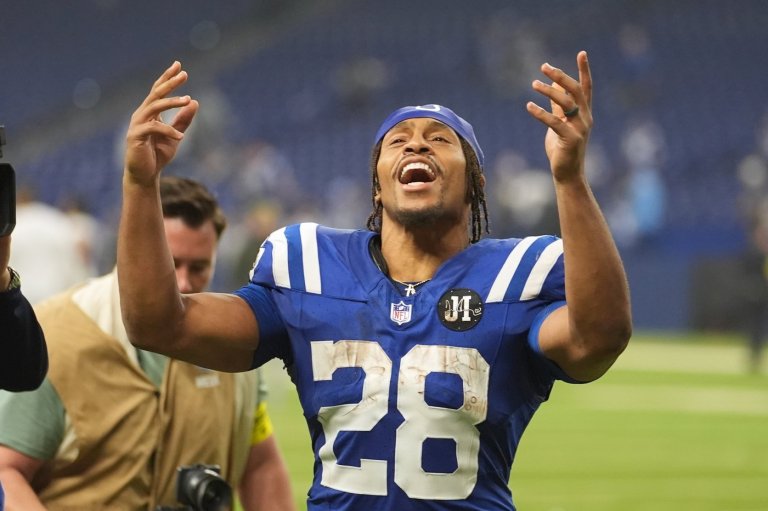 Jonathan Taylor and Daniel Jones fuel surprising start, but Colts not taking anything for granted | iNFOnews.ca Jonathan Taylor and Daniel Jones fuel surprising start, but Colts not taking anything for granted | iNFOnews.ca