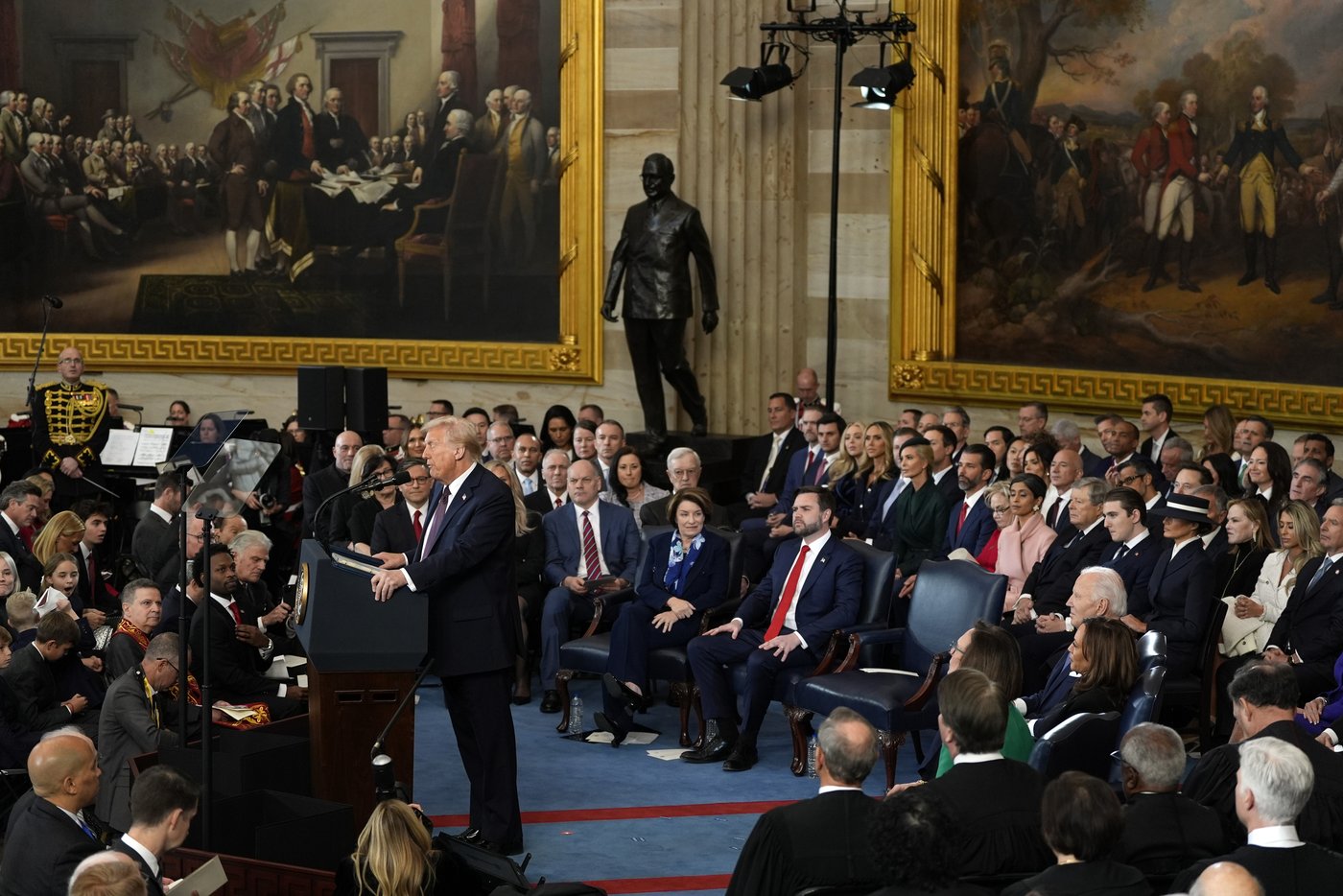 PHOTO COLLECTION: Trump Inauguration Swearing In | iNFOnews.ca