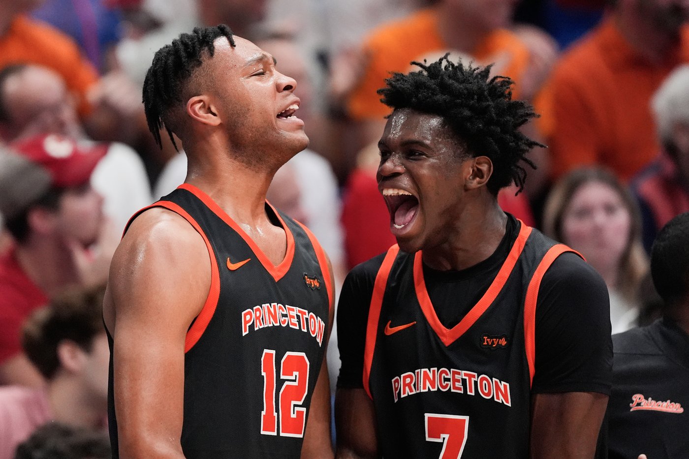 Bidunga, No. 25 Kansas pull away for 76-57 win over Princeton | iNFOnews.ca