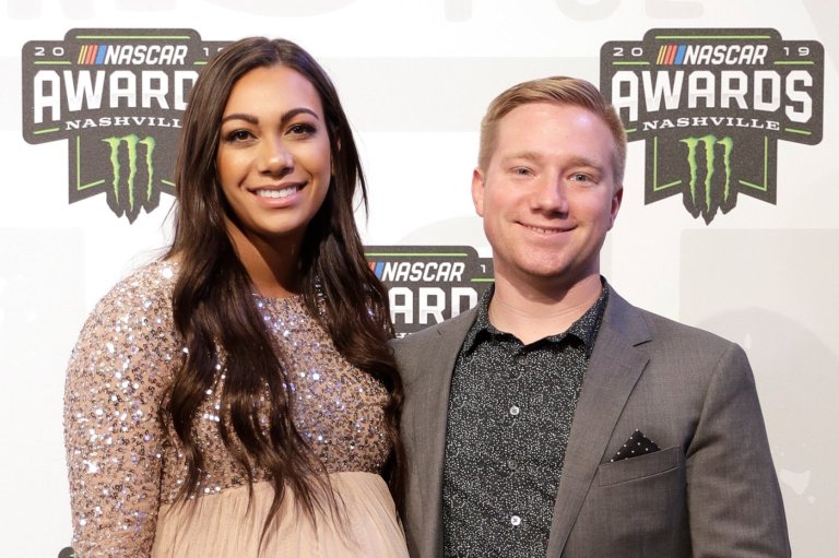 Tyler Reddick races for NASCAR championship as his infant son deals with a tumor | iNFOnews.ca