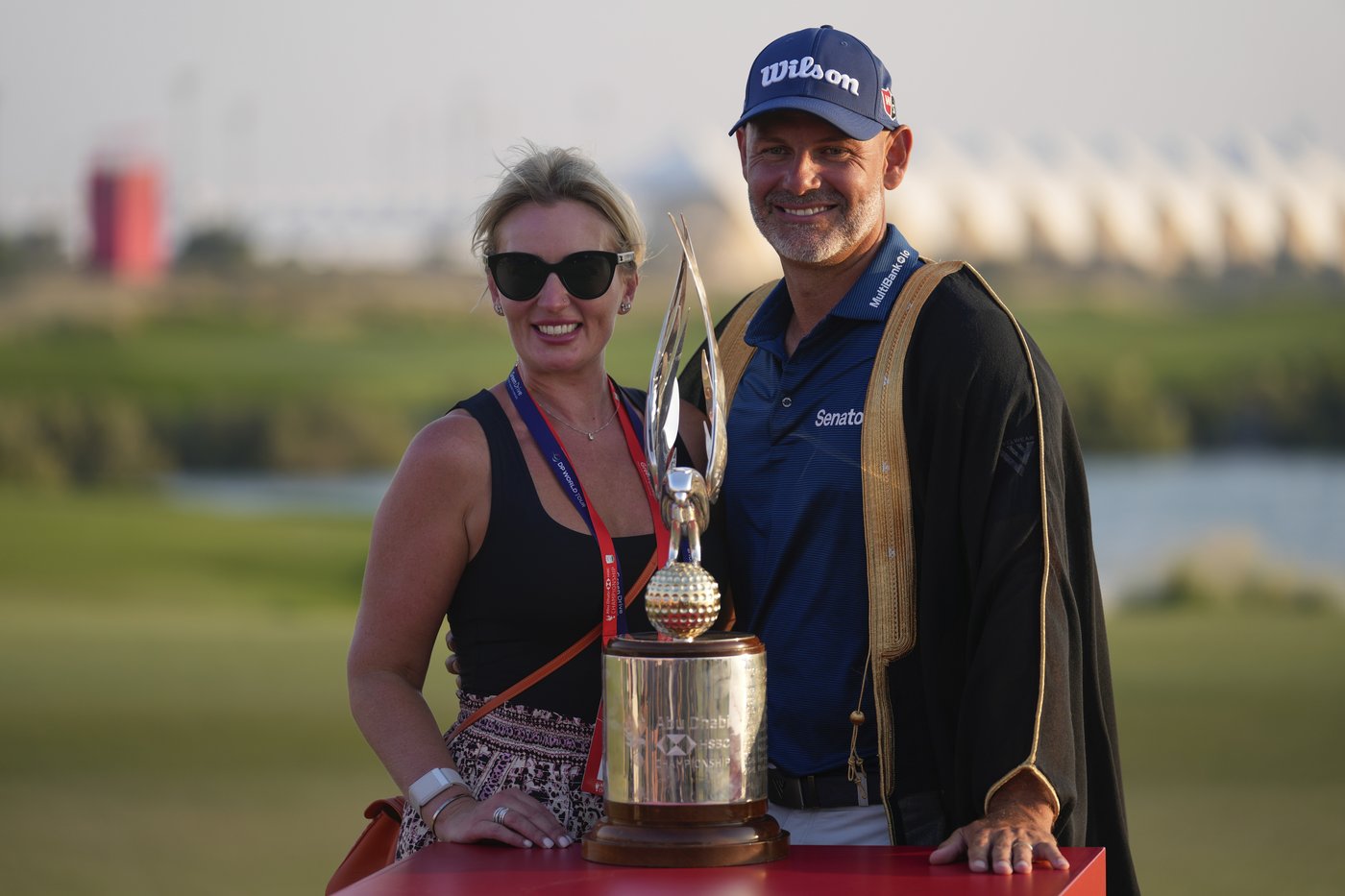 Low-ranked Waring wins Abu Dhabi Championship for the biggest victory of his career | iNFOnews.ca