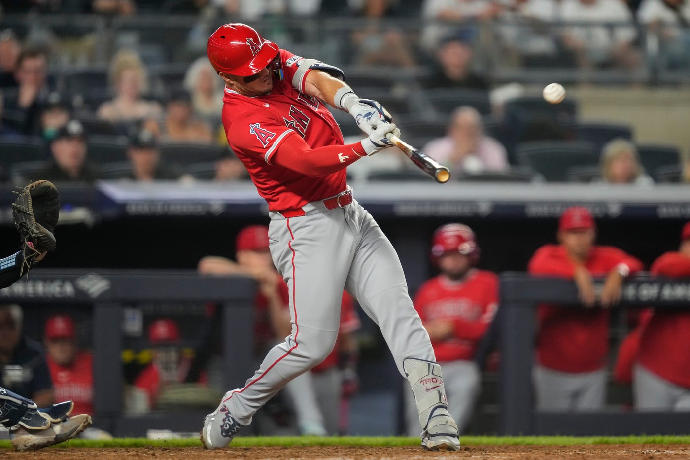 Mike Trout vs. Aaron Judge turns into starry slugfest of 3-time MVPs as Yankees edge Angels 11-10 | iNFOnews.ca Mike Trout vs. Aaron Judge turns into starry slugfest of 3-time MVPs as Yankees edge Angels 11-10 | iNFOnews.ca