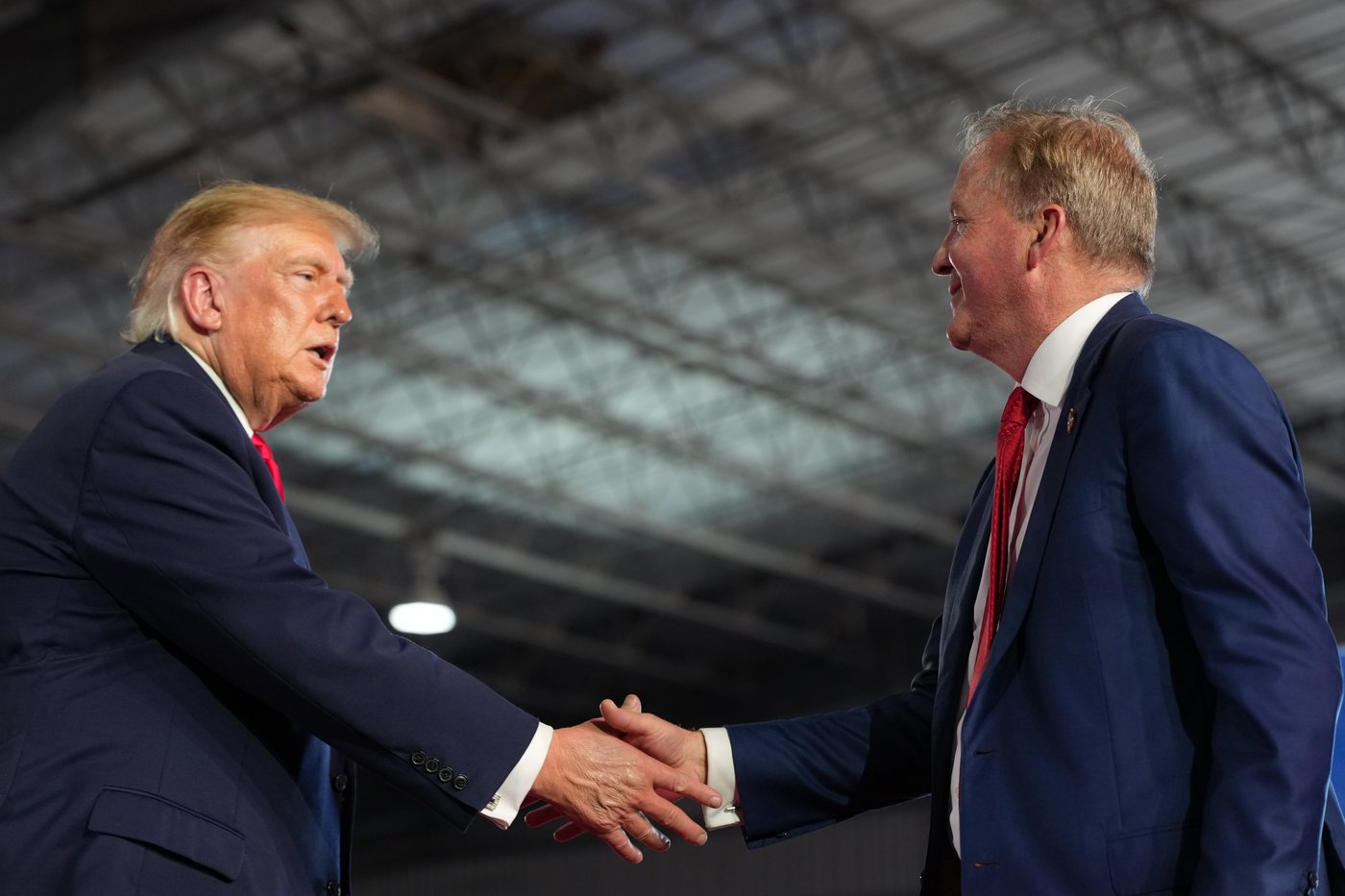 Trump makes last-minute push to keep Texas in Republican hands with third trip | iNFOnews.ca Trump makes last-minute push to keep Texas in Republican hands with third trip | iNFOnews.ca