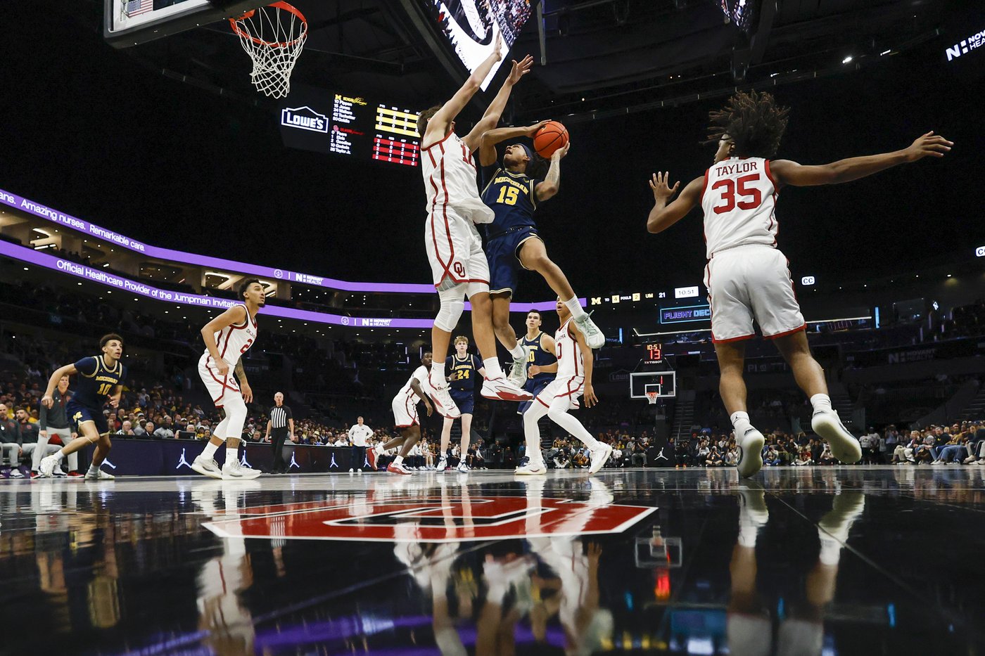 Jeremiah Fears' 4-point play with 11.5 seconds left helps No. 14 Oklahoma edge No. 24 Michigan 87-86 | iNFOnews.ca