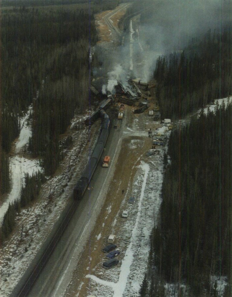 Tangled cars and billowing smoke: Remembering Hinton rail disaster 40 years later | iNFOnews.ca