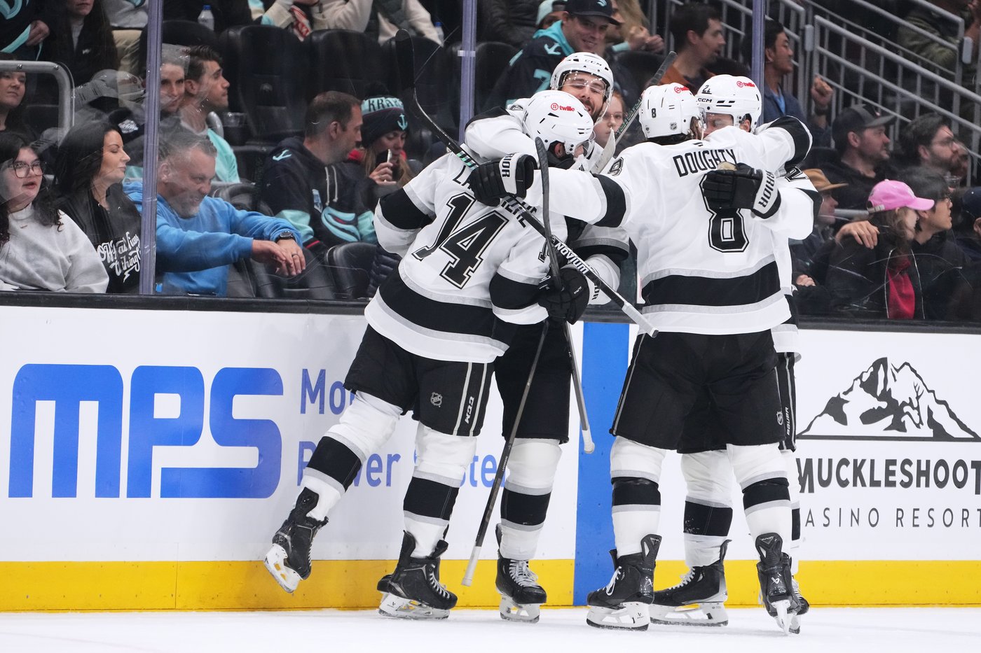 Quinton Byfield scores twice and Kings secure playoff spot with 5-3 win over Kraken | iNFOnews.ca