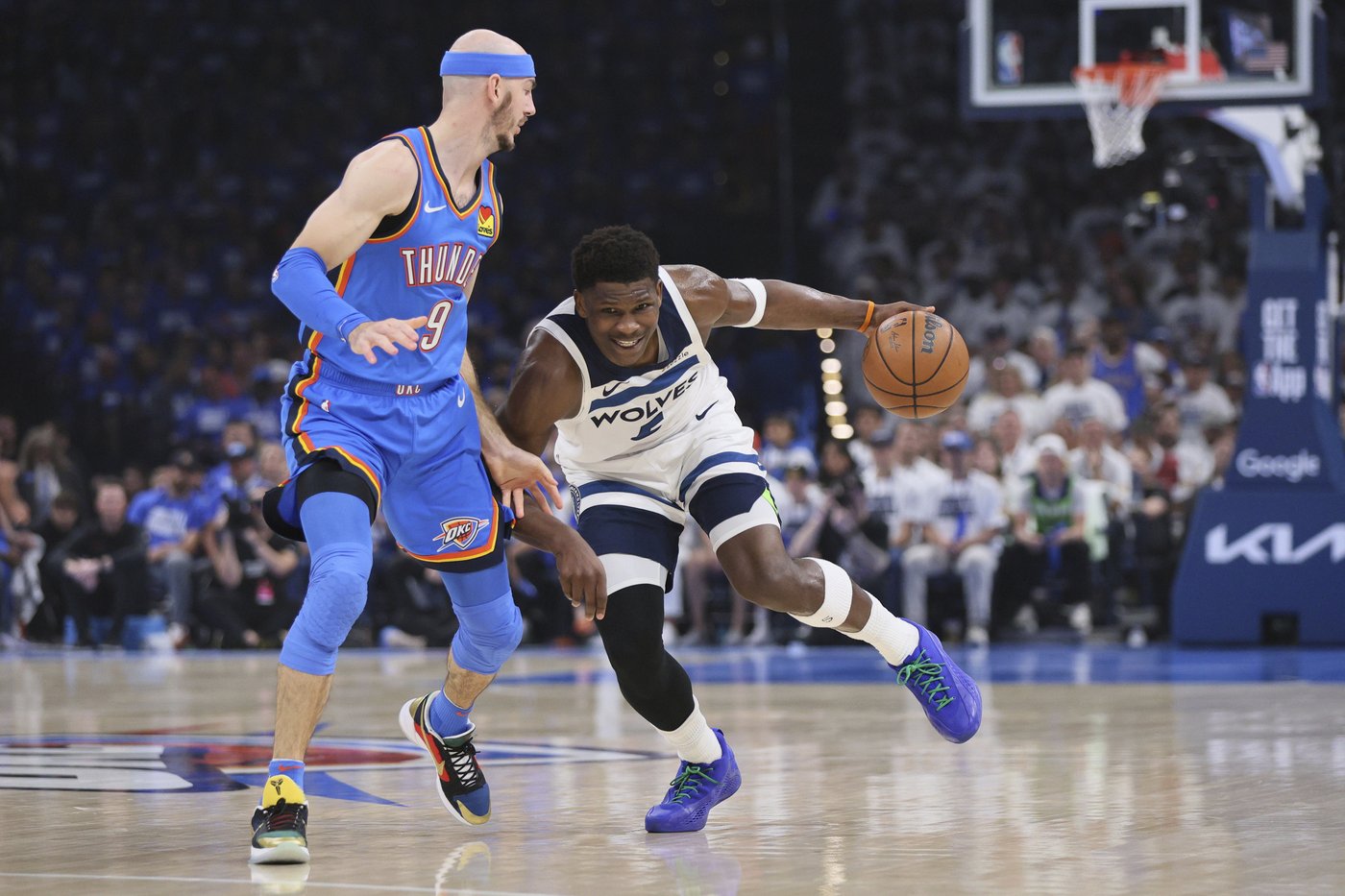 Thunder guard Alex Caruso is getting a 2nd NBA Finals chance, this time with fans | iNFOnews.ca