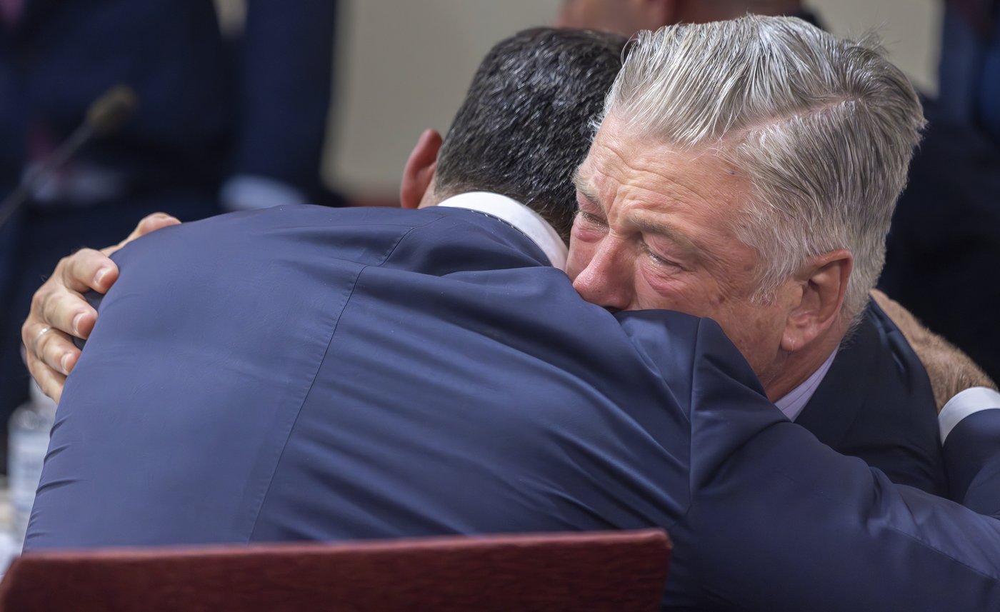 Alec Baldwin urges judge to stand by dismissal of involuntary manslaughter case in 'Rust' shooting | iNFOnews.ca Alec Baldwin urges judge to stand by dismissal of involuntary manslaughter case in 'Rust' shooting | iNFOnews.ca