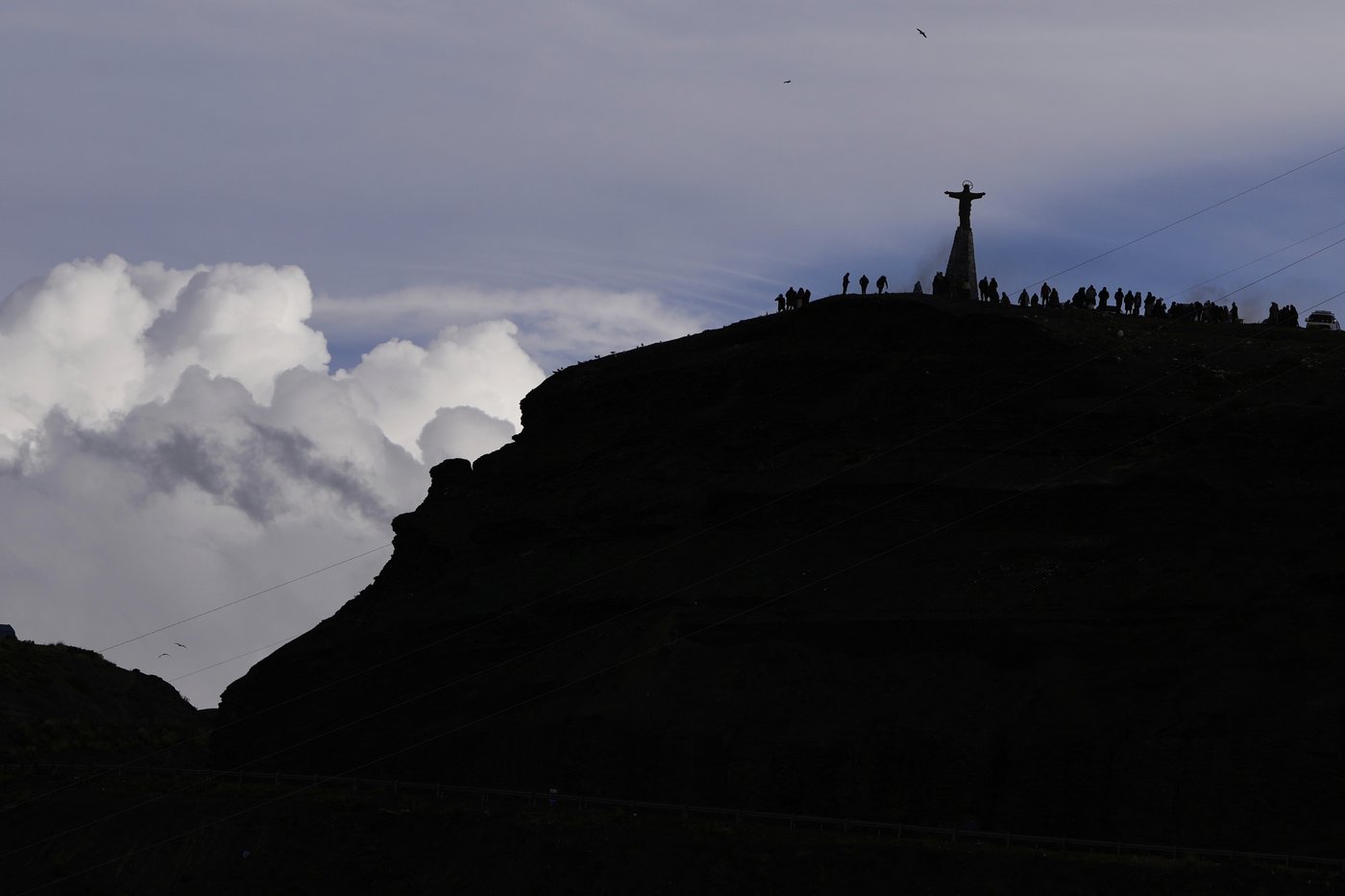 Burnt offerings, whispering to mountains: Inside Bolivians' rituals for Mother Earth | iNFOnews.ca