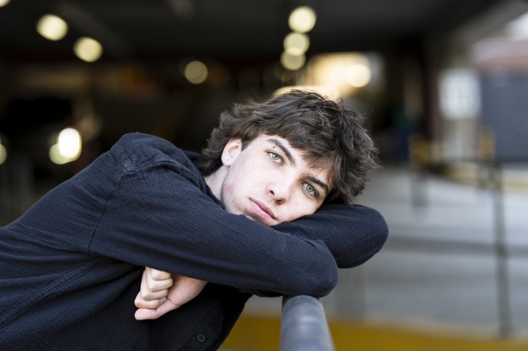 Young Canadians talk about chasing their dreams in a world in crisis | iNFOnews.ca