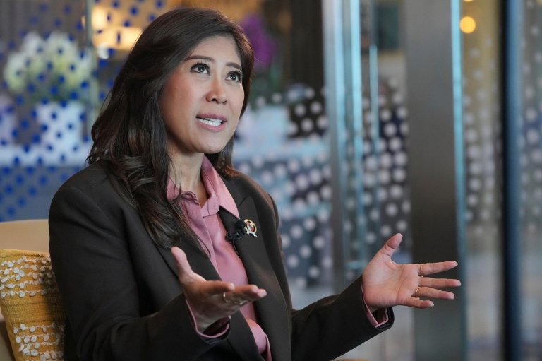 Indonesia urges social media platforms to disclose the number of accounts closed for users under 16 | iNFOnews.ca