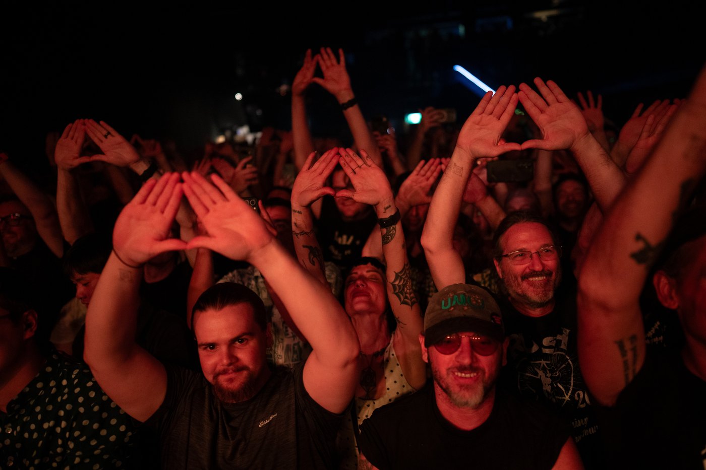 Angine de Poitrine makes Toronto debut with two shows, Jack White rocks polka dots for the occasion | iNFOnews.ca Angine de Poitrine makes Toronto debut with two shows, Jack White rocks polka dots for the occasion | iNFOnews.ca