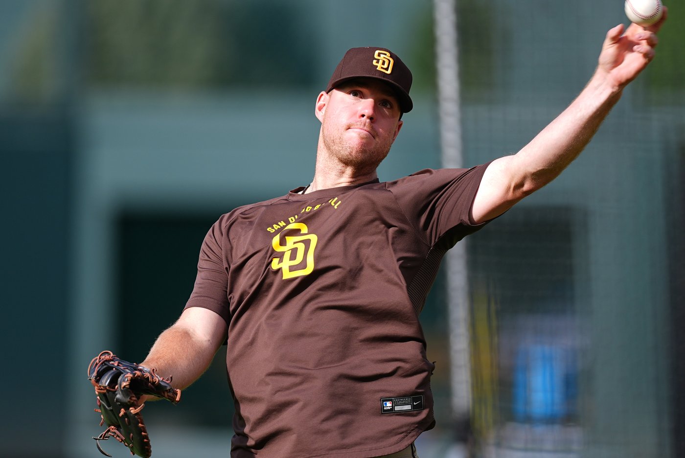 Sheets celebrates 30th birthday with go-ahead 3-run HR as Padres rally to beat Rockies 10-8 | iNFOnews.ca
