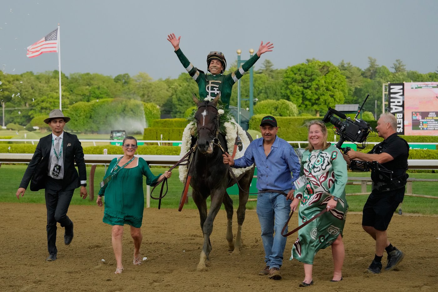 Golden Tempo wins the 158th running of the Belmont Stakes after winning the Kentucky Derby | iNFOnews.ca Golden Tempo wins the 158th running of the Belmont Stakes after winning the Kentucky Derby | iNFOnews.ca
