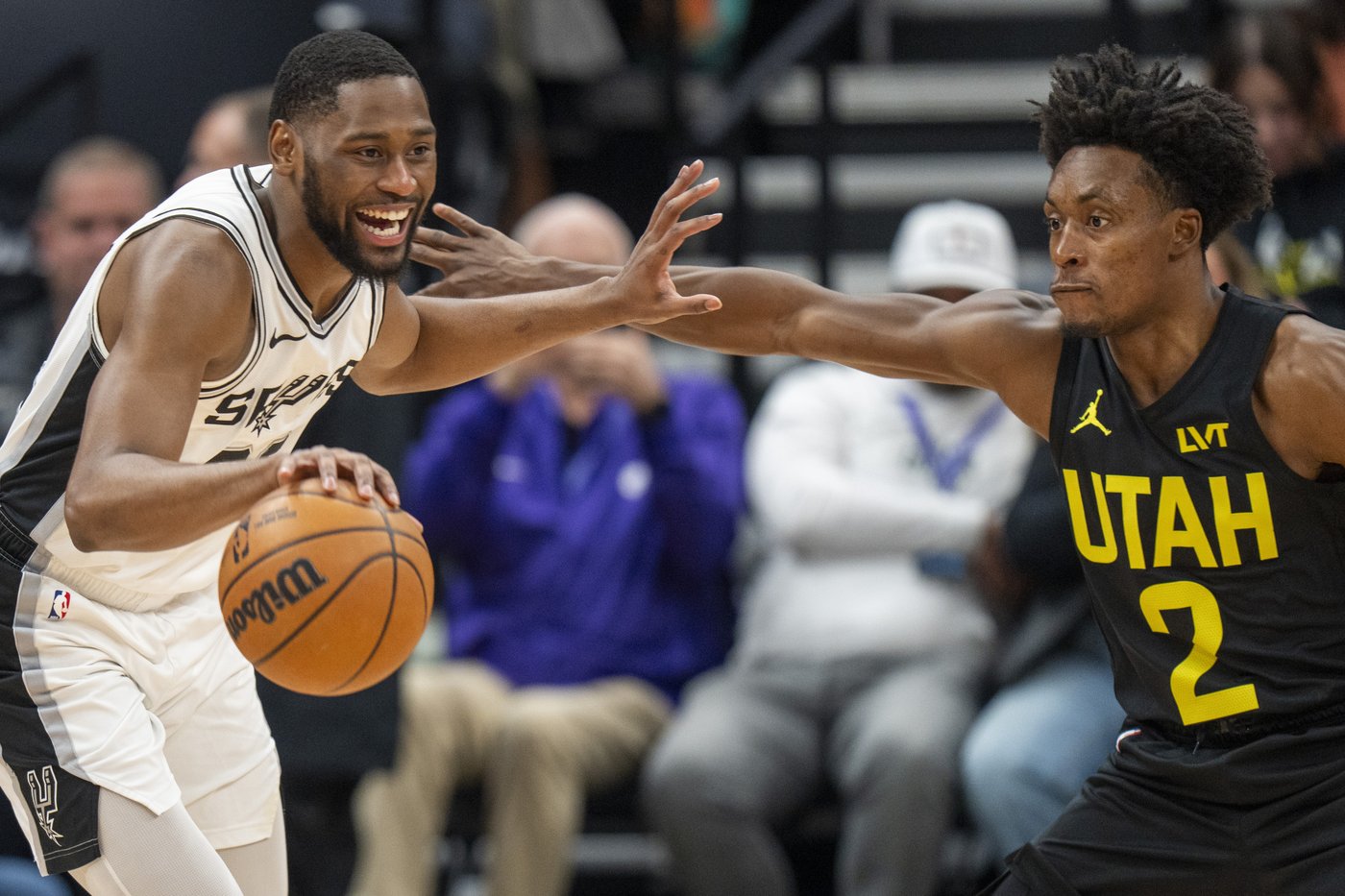 Wembanyama has 25 points and nine rebounds to lead Spurs to 106-88 win over Jazz | iNFOnews.ca