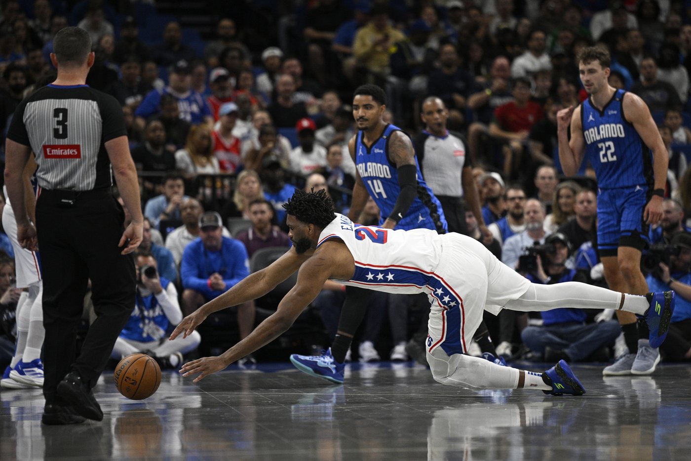 Embiid returns to full-time duty but 76ers fall to 2-10 | iNFOnews.ca Embiid returns to full-time duty but 76ers fall to 2-10 | iNFOnews.ca