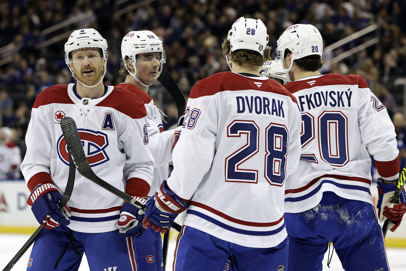 Kakko's late goal lifts Rangers past Canadiens 4-3 | iNFOnews.ca Kakko's late goal lifts Rangers past Canadiens 4-3 | iNFOnews.ca