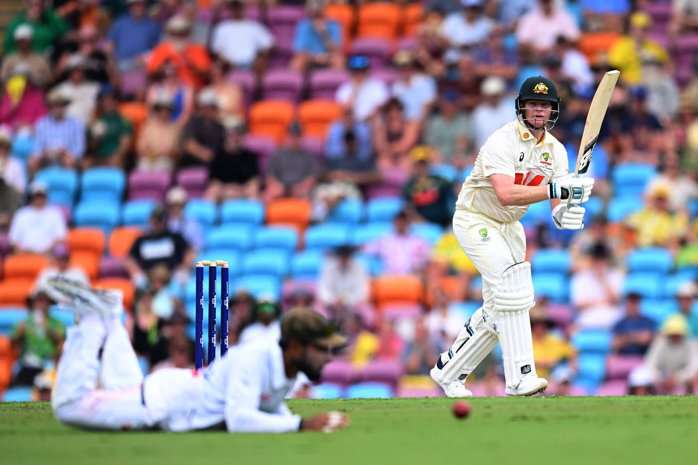 Hasan takes 6-55 as Australia dismissed for 198 by Bangladesh to start test series | iNFOnews.ca
