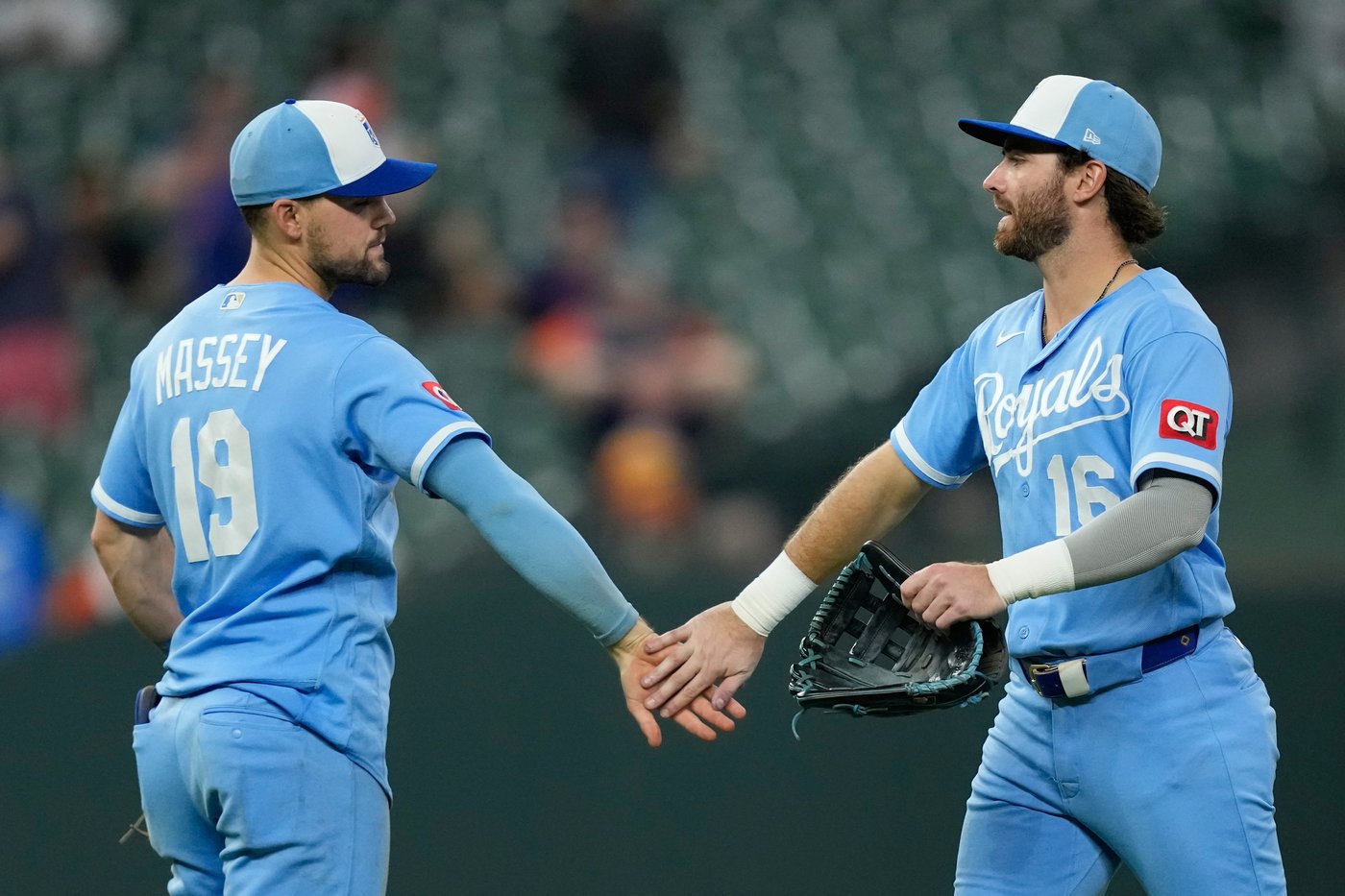 Rave and Massey homer as Royals beat Astros 5-2, dropping Houston into first-place tie with Texas | iNFOnews.ca