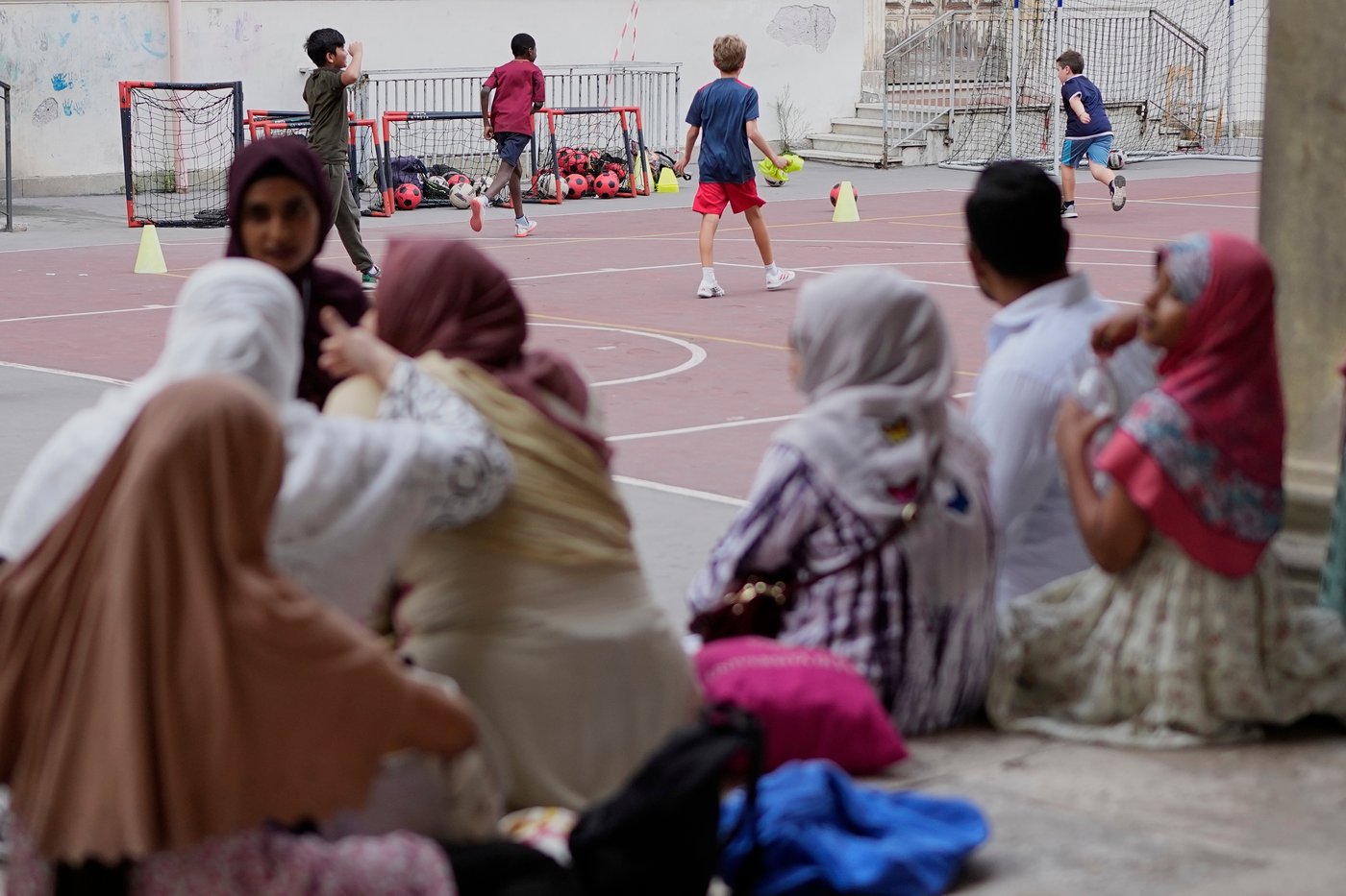 Italy decrees limits on non-Italian speakers and veils in school classrooms | iNFOnews.ca Italy decrees limits on non-Italian speakers and veils in school classrooms | iNFOnews.ca