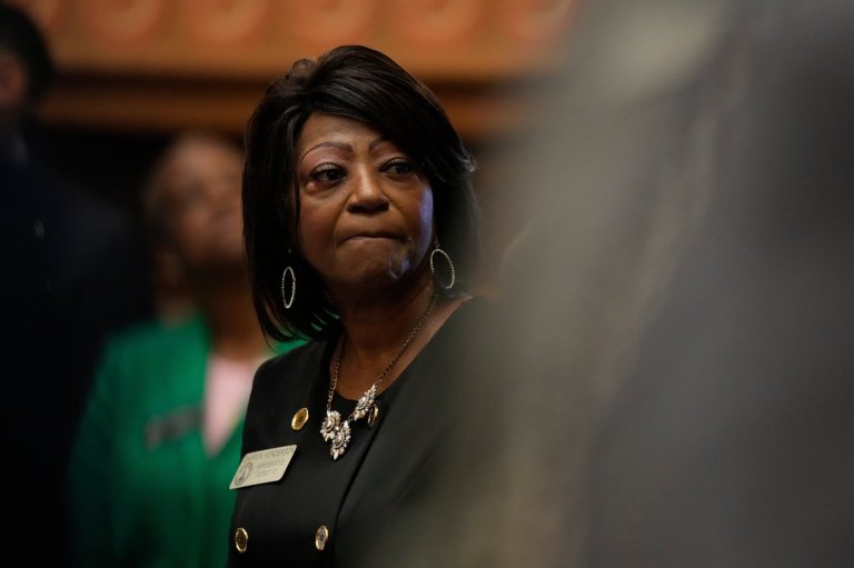 Georgia governor suspends lawmaker accused of unemployment fraud | iNFOnews.ca