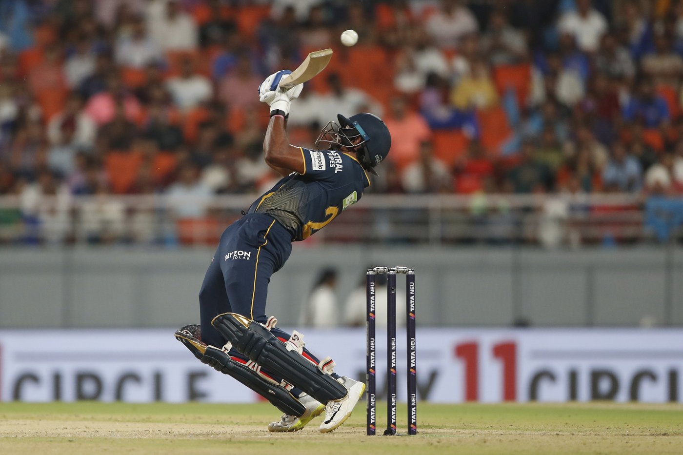 Mumbai Indians advance in IPL playoffs and knock out Gujarat Titans | iNFOnews.ca Mumbai Indians advance in IPL playoffs and knock out Gujarat Titans | iNFOnews.ca