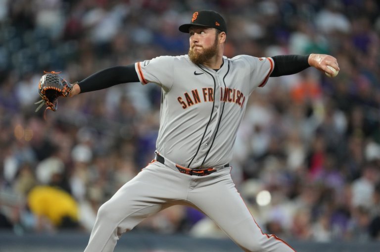 Giants reliever Matt Gage goes on injured list with right knee inflammation | iNFOnews.ca