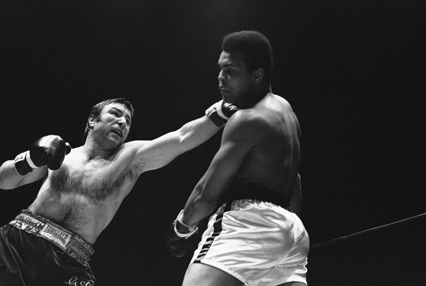 Canadian boxing icon George Chuvalo, known for his two Ali fights, dies at 89 | iNFOnews.ca Canadian boxing icon George Chuvalo, known for his two Ali fights, dies at 89 | iNFOnews.ca