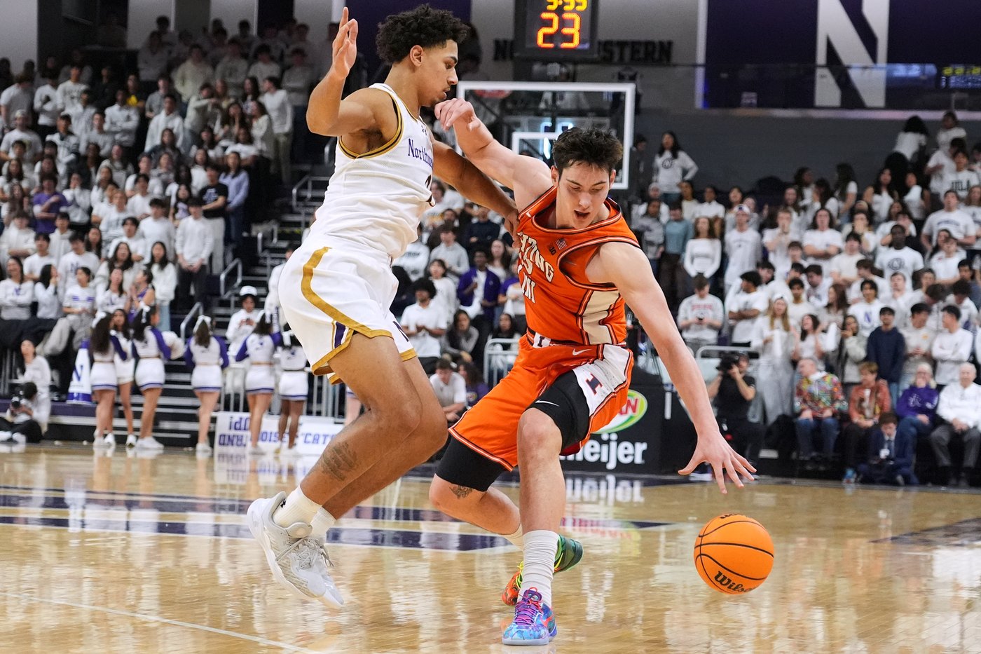 Wagler stars as No. 13 Illinois beats Northwestern 79-68 for 6th straight win | iNFOnews.ca Wagler stars as No. 13 Illinois beats Northwestern 79-68 for 6th straight win | iNFOnews.ca