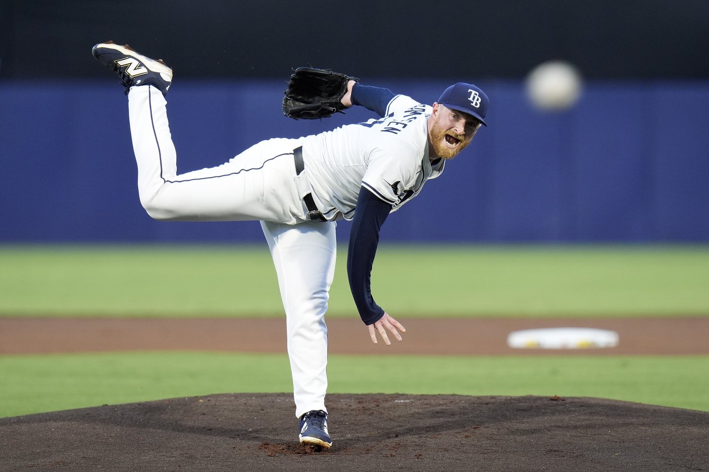 Junior Caminero's 40th homer and 100th RBI help Rays beat Mariners 6-5 | iNFOnews.ca