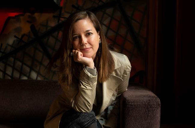 Alix Ohlin explores the multitudes of motherhood in Giller-nominated novel | iNFOnews.ca Alix Ohlin explores the multitudes of motherhood in Giller-nominated novel | iNFOnews.ca