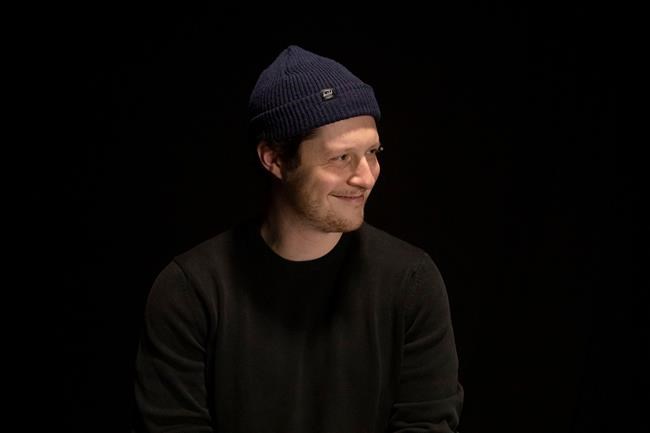 'Schitt's Creek' star Noah Reid to release new album as show wraps next year | iNFOnews.ca