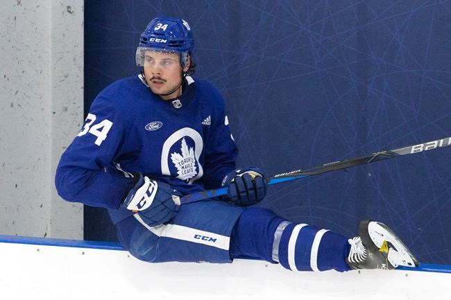 Leafs star Auston Matthews confirms he tested positive for COVID-19 | iNFOnews.ca