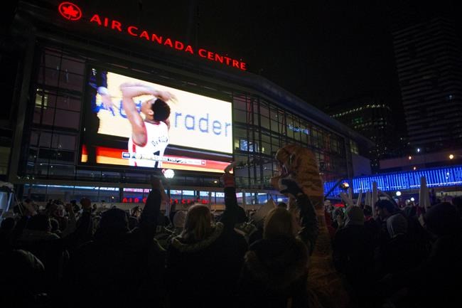 Raptors ratings improving, but still struggling to compete with hockey, baseball | iNFOnews.ca