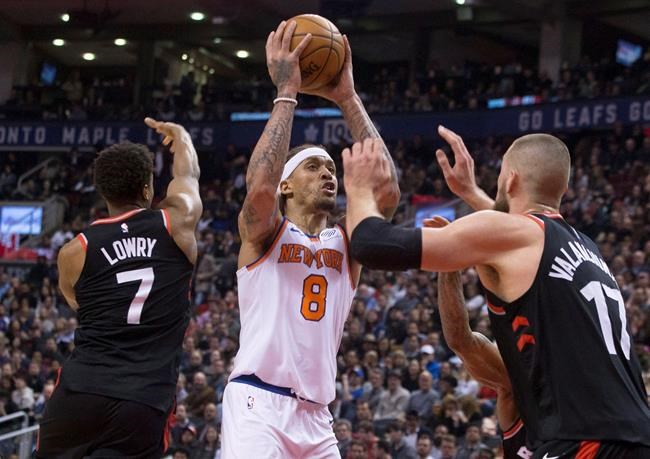 Valanciunas with double-double, Raptors beat Knicks for fourth straight win | iNFOnews.ca Valanciunas with double-double, Raptors beat Knicks for fourth straight win | iNFOnews.ca
