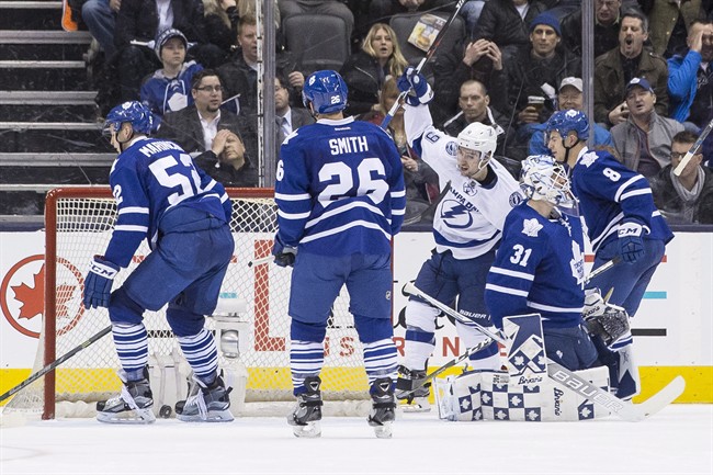 Johnson scores twice, Lightning down Leafs for seventh win in a row | iNFOnews.ca CP36568909