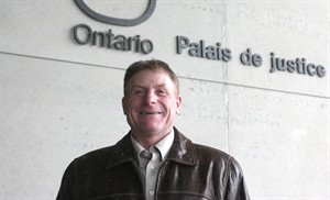 Wind turbines like 'nightmare neighbours' but law 'rigged,' court told | iNFOnews.ca CP30735127