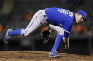 Toronto Blue Jays place closer Casey Janssen on 15-day disabled list | iNFOnews.ca CP27795489