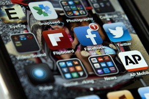 Ways that businesses can make their customers feel first class on social media | iNFOnews.ca CP26760099