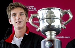 Peliwo named ITF junior world champ; Djokovic and SWilliams win senior awards | iNFOnews.ca CP21164845