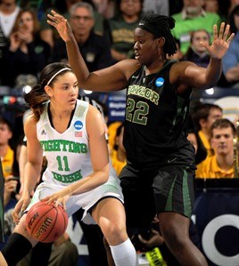 Canada's Achonwa out with knee injury after leading Fighting Irish to Final Four | iNFOnews.ca Canada's Achonwa out with knee injury after leading Fighting Irish to Final Four | iNFOnews.ca
