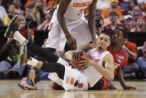 Canadian and Syracuse guard Tyler Ennis will enter his name in 2014 draft | iNFOnews.ca CP27759039