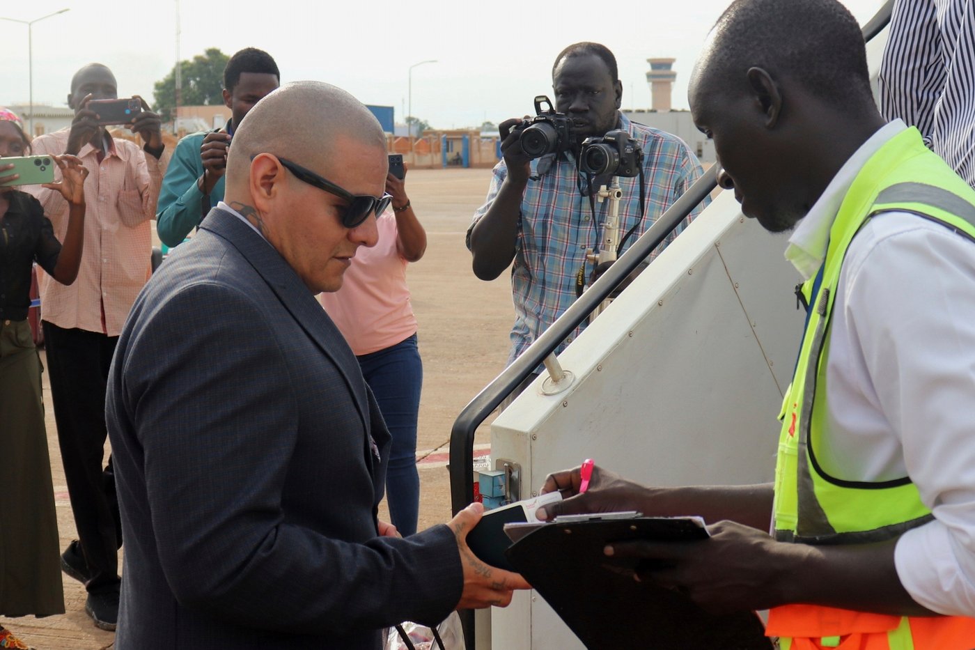After accepting US deportees, South Sudan wanted sanctions relief for top official, documents show | iNFOnews.ca